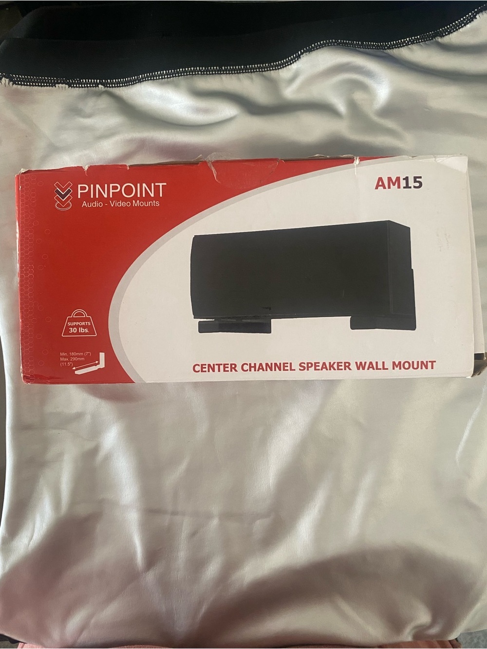 PINPOINT AM15 Black Center Channel Speaker Wall Mount